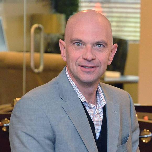 Meet your Posher, Kris - Picture 1 of 1